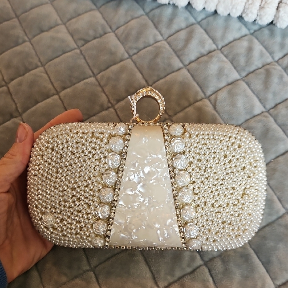 Elegant Pearl and Gold Clutch